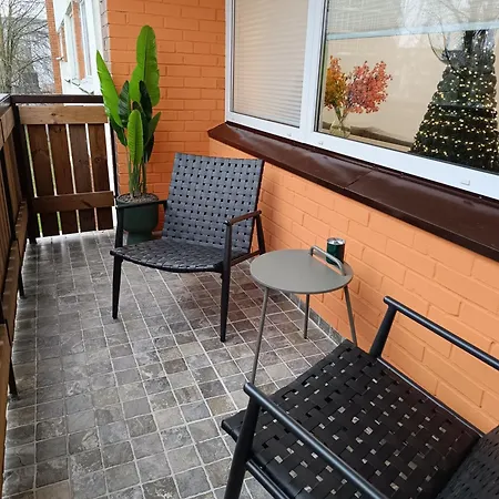 Studija Su Erdviu Balkonu Prie Akropolio *